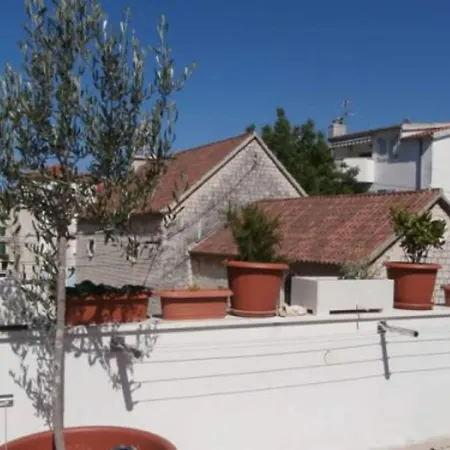 Klaudija S Charming & - Attic Appartement
