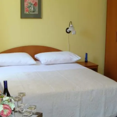 Klaudija S Charming & - Attic Appartement *